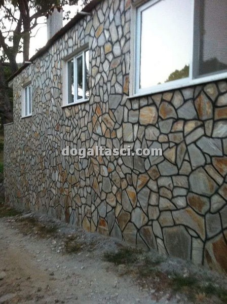 Denizli Kayrak Taşı