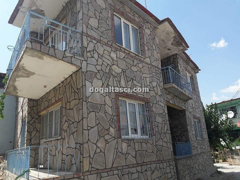 Denizli Kayrak Taşı