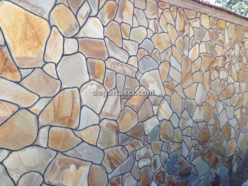 Denizli Kayrak Taşı