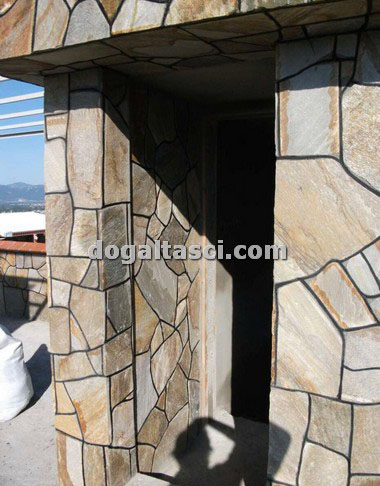 Denizli Kayrak Taşı