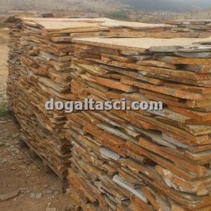 Denizli Kayrak Taşı