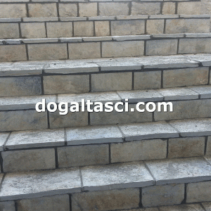 Ebatlı Bodrum Kayrak Taşı