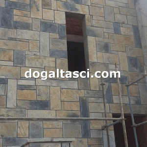 Ebatlı Bodrum Kayrak Taşı